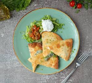Spinach And Prawn Quesadillas