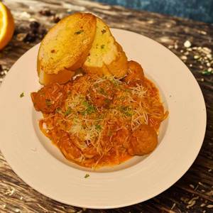 Spaghetti & Chicken Meatballs