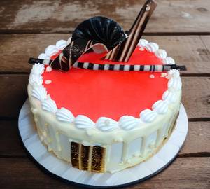 Strawberry cake