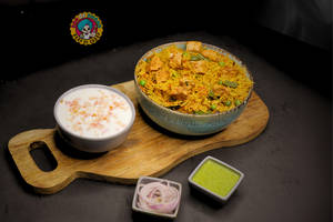 Veg Biryani With Curd