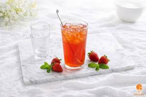 Strawberry Iced Tea