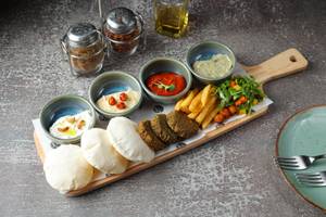 Oven Diner Mezze Platter