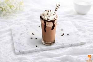 Cold Coffee with Choco Chip