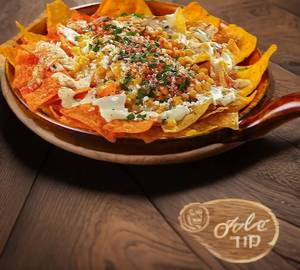 Nachos With Schezwan & Mayo Sauce