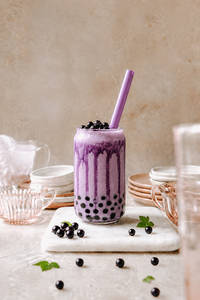 Blackcurrant Boba Milkshake
