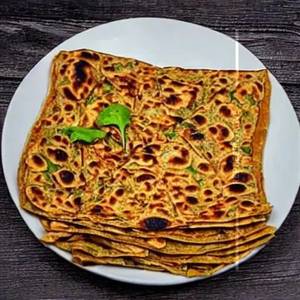 Red & Green Chilli Mix Spicy Laccha Paratha