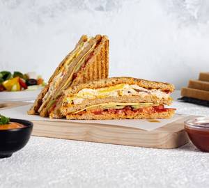 Veg Cheese Grilled Sandwich (3 Bread)