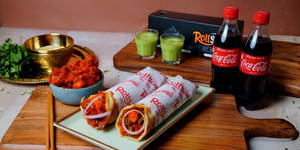 2 Chilli Chicken Roll + 2 Coke [250Ml]