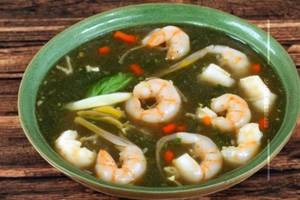 Prawn Basil Leaf Soup