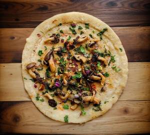 Capsicum Onion Mushroom Uttapam