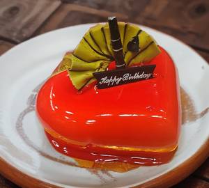 Fresh cream  strawberry [500 gram]