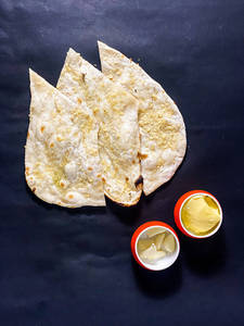 Garlic Naan