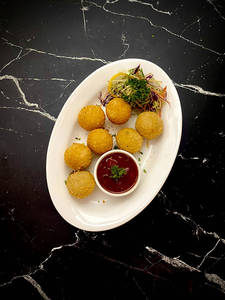 Jalapeoo Cheese Balls