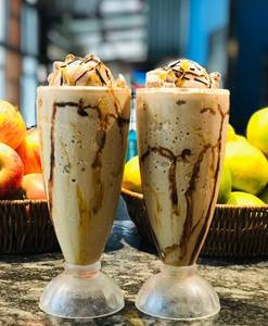 Sharjah Shake(With Ice-Cream Scoop)