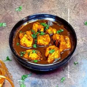 Gobhi Aloo Gravy