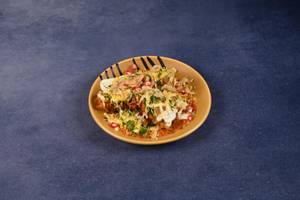 Butter Chicken Samosa Chaat