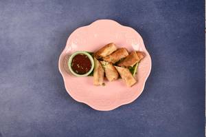 Crispy Chicken Spring Rolls