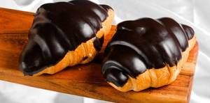 Butter Chocolate Croissant