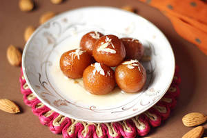 Gulab Jamun (2 Pcs)