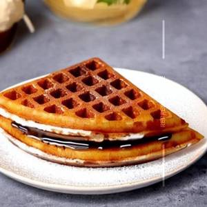 Butter & Maple Syrup Waffle