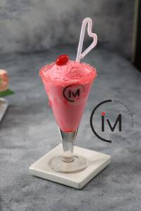 Red Night Strawberry (200ml)