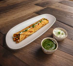 Egg Chicken Keema Roll