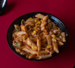 Red Sauce Corn Penne Pasta