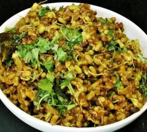 Dry Matki (Serves 1)