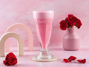 Rose Milkshake