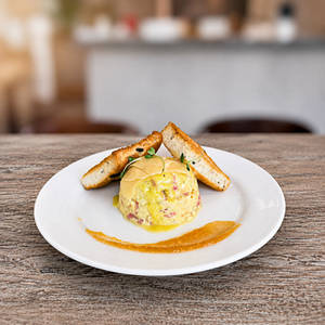 Mendonk Scrambled - Pepperoni/Bacon Hollandaise Eggs