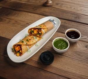 Egg Paneer Roll