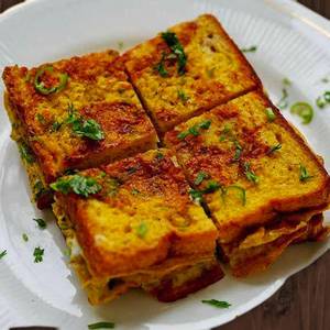 Chicken bread omelette