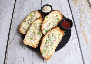 Veg Cheese Garlic Bread