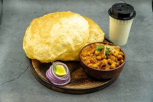 Chole Bhatoore With Chaas