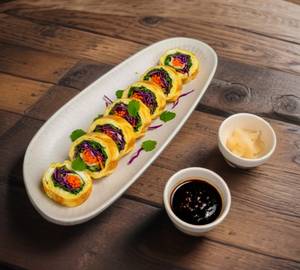 Egg Mix Veggie Roll