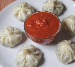 Veg Momos steam 