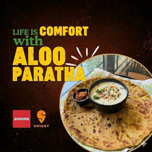 Aloo Paratha With Achar & Curd