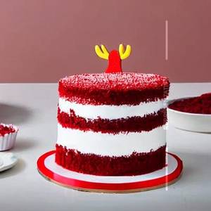 Red velvet moose