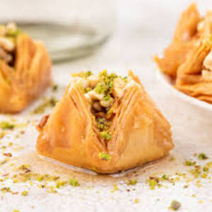 Pyramid Cashew Baklava