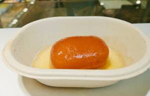 Hot Gulab Jamun [1 Piece]