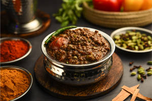 Mutton Keema Matar Tarka