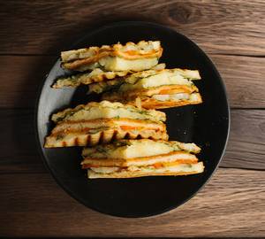 Veggie Mumbai Grilled Sandwich