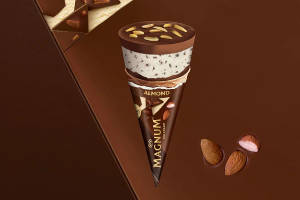 Magnum Almond Cone 80ml