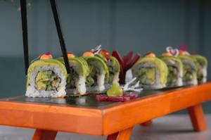 Spicy Avocado Maki