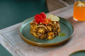 Thecha Paneer Taka Tak