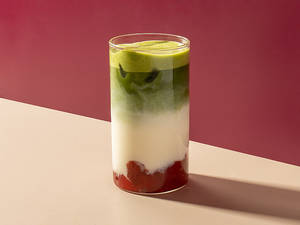 Iced Strawberry Matcha Latte (with Oat Milk)