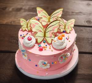 Strawberry cake