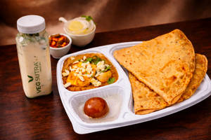 Paneer Amritsari Combo Meal