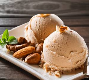 Roasted Almond Ice Cream