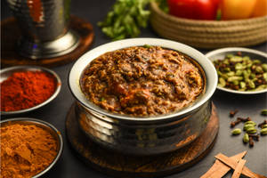Boneless Egg Chicken Tarka